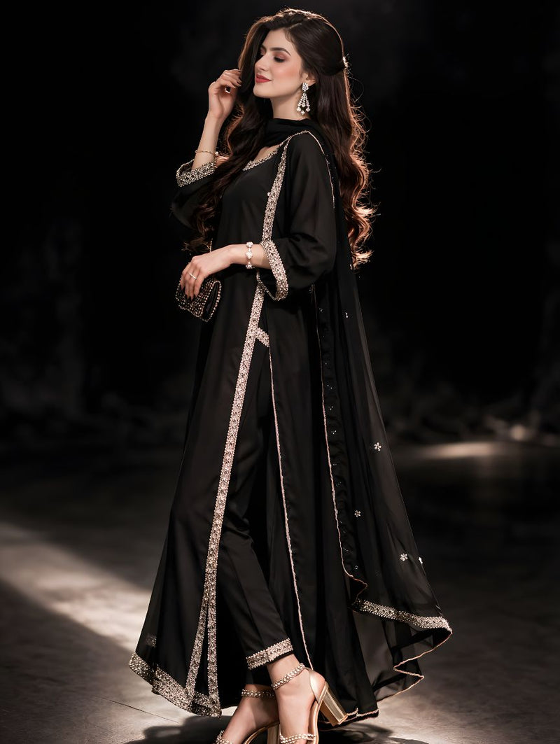 Ayra’s trending dress in Mere Zindagi Hai Tu