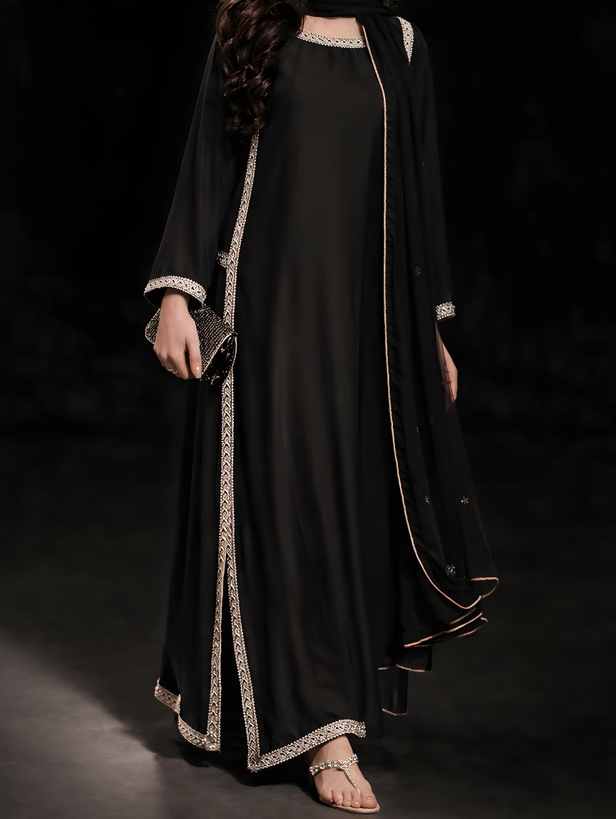 Hania Amir's trending dress in Mere Zindagi Hai Tu